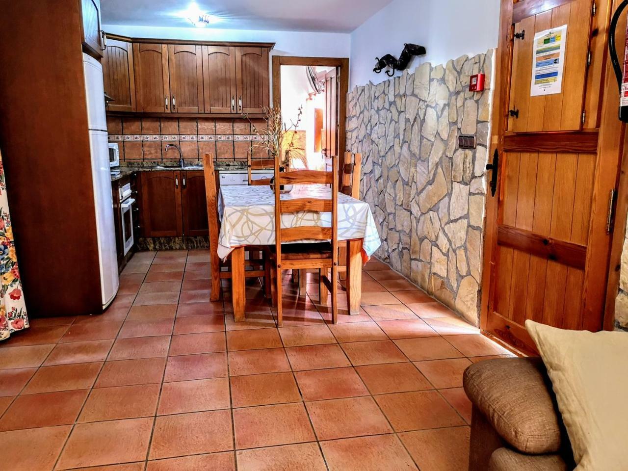 Complejo Rural Sol De Taberno Guest House Exterior photo